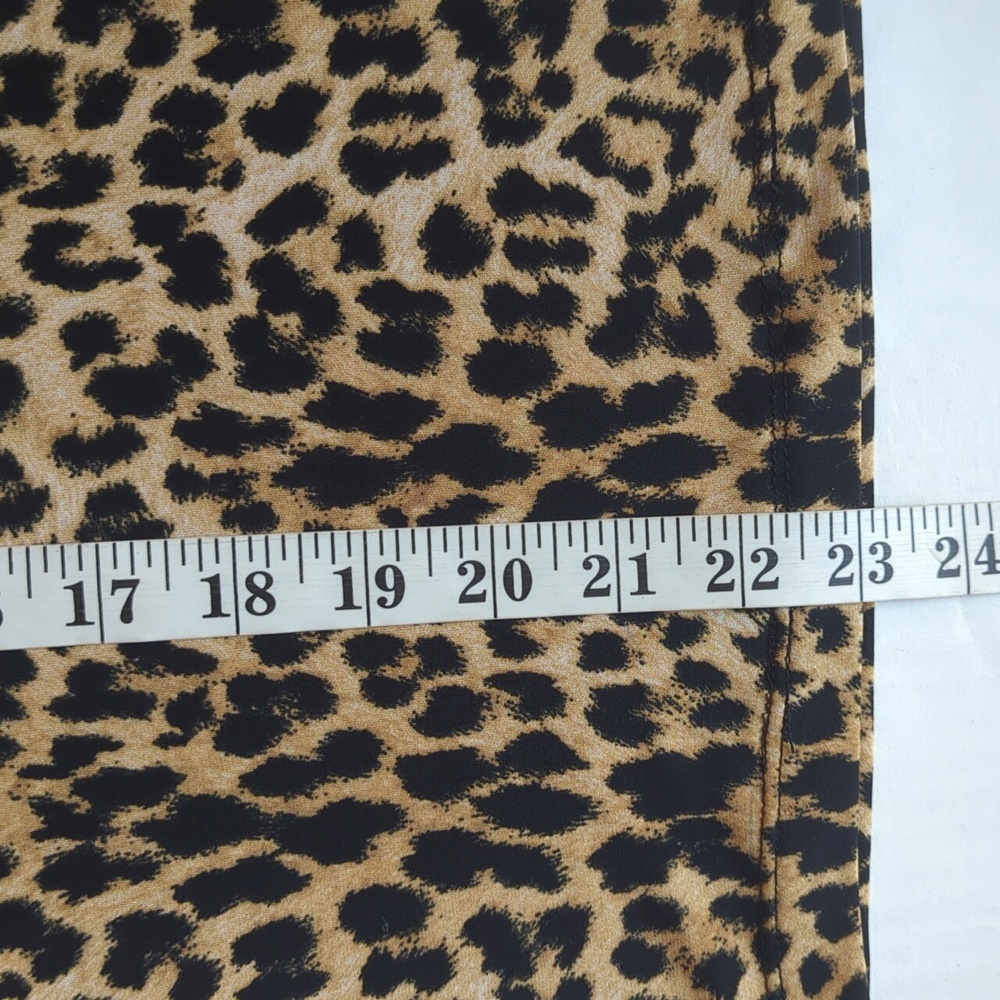 Jaclyn Smith Collection Stretch Animal Print Skirt MEDIUM Tan Black - Picture 12 of 13